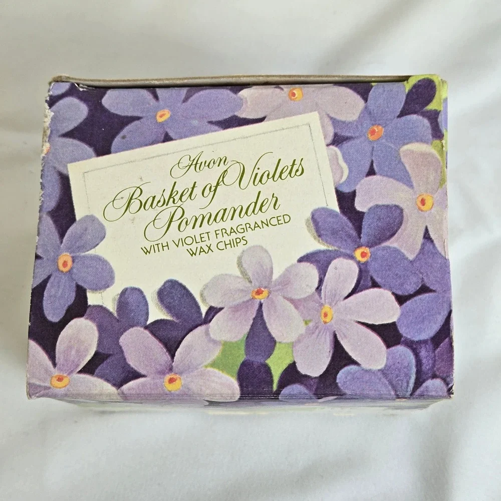 Avon Basket Of Violets Pomander, Violet Wax‎ Fragrance Chips, Flower Vtg 1981